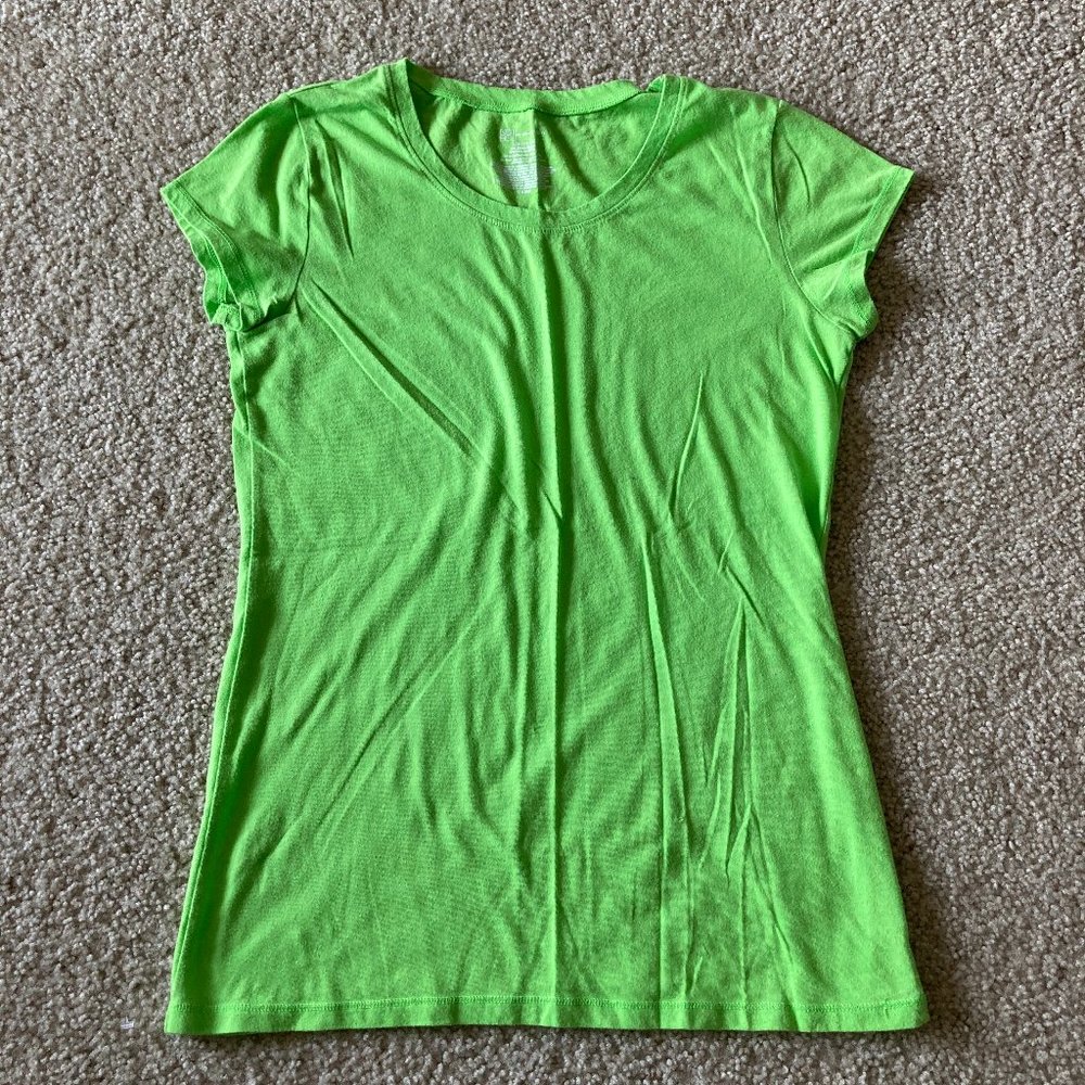 Kelly green Tee
